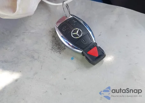 2015 Mercedes-Benz C 300 Sport from USA, damaged, VIN 55SWF4JBXFU048615